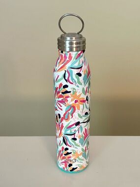 Swig 20 oz. Insulated hot or cold watercolor water bottle
